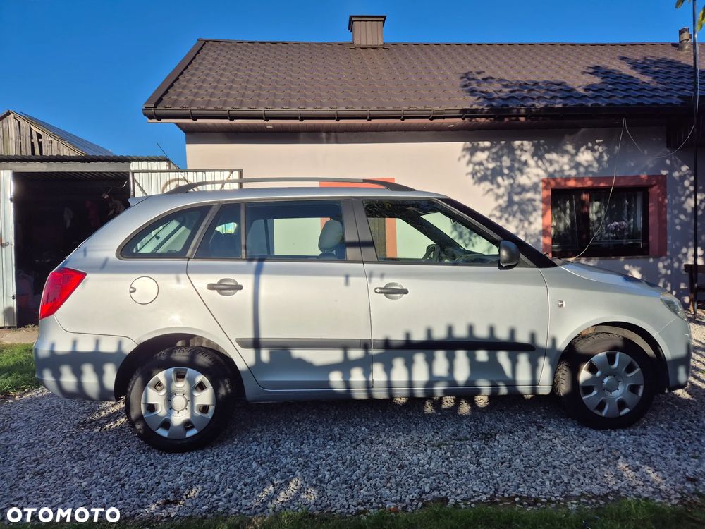 Skoda Fabia 1.2 HTP Combi Classic - 15