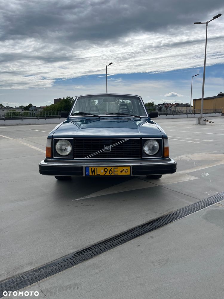 Volvo Seria 200 - 2