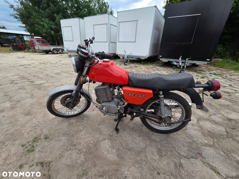 MZ ETZ - 11