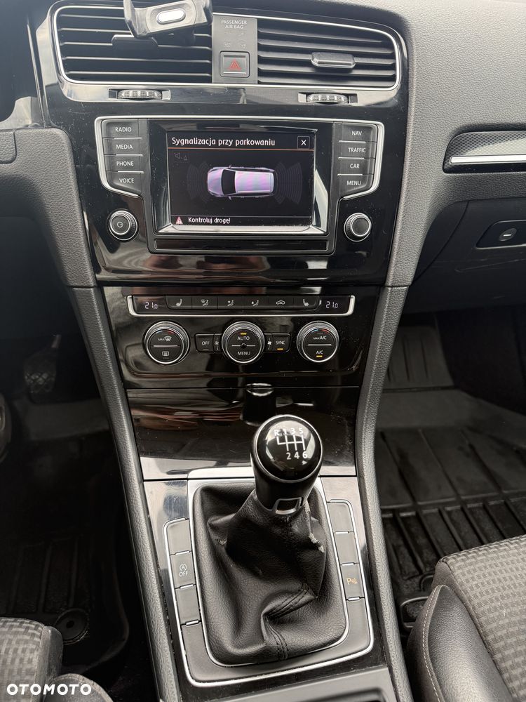 Volkswagen Golf 2.0 TDI BMT Comfortline EU6 - 13