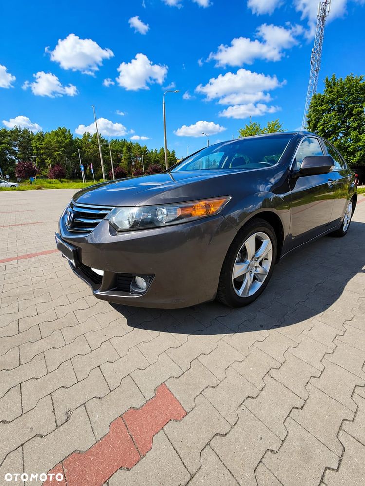 Honda Accord 2.0 Elegance - 1