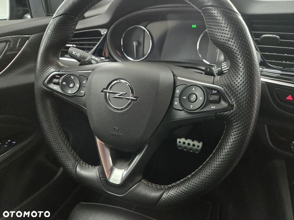 Opel Insignia 2.0 CDTI 4x4 GSi S&S - 28