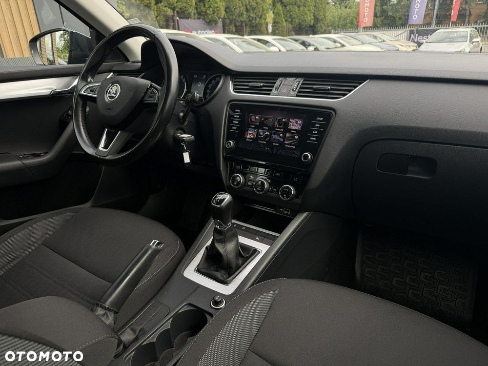 Skoda Octavia 1.6 TDI SCR Ambition - 15