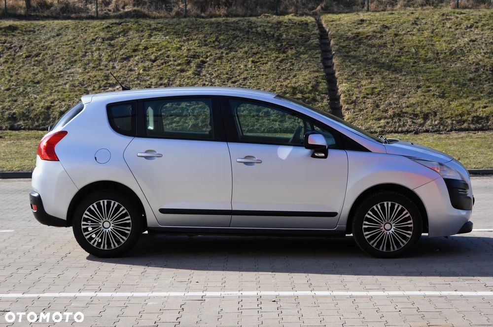 Peugeot 3008 1.6 HDi Premium - 26
