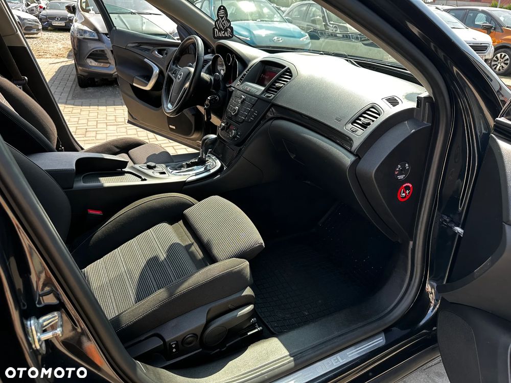 Opel Insignia - 22