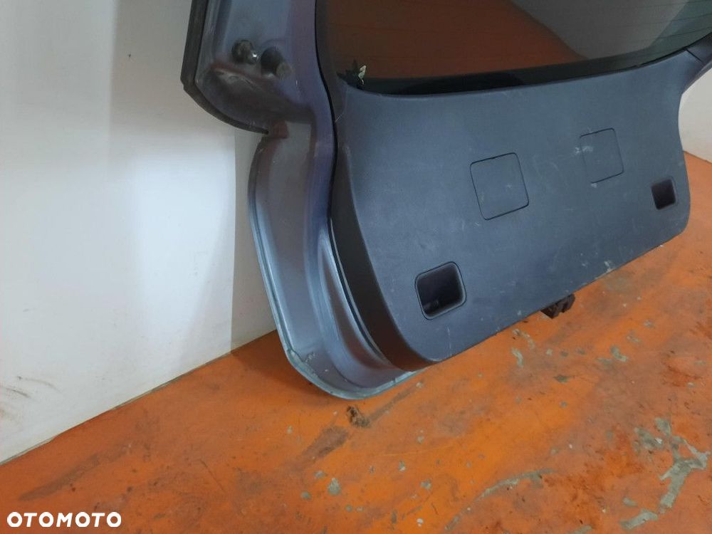 TOYOTA COROLLA E12 01-04 KLAPA BAGAŻNIKA  KOMPLETNA 8Q3 - 15