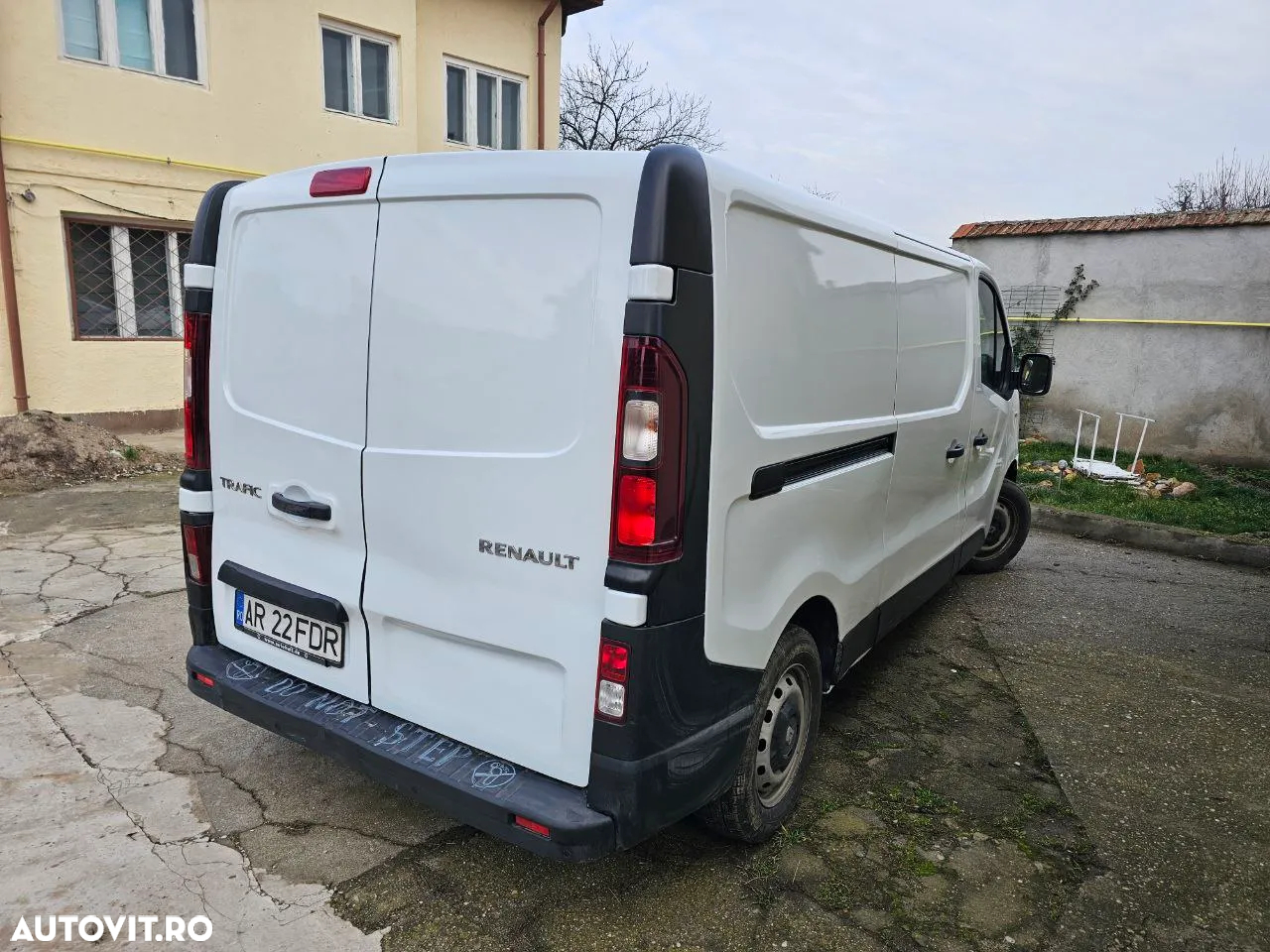 Renault Trafic - 4