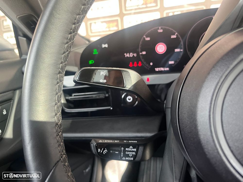 Porsche Taycan Standard - 28