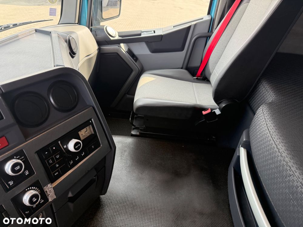 Renault T480 / LOW DECK / MEGA / KLIMA POSTOJOWA / LODÓWKA / SILNIK 13L / OPONY SUPER STAN / SPROWADZONY / STAN BDB / / / - 31