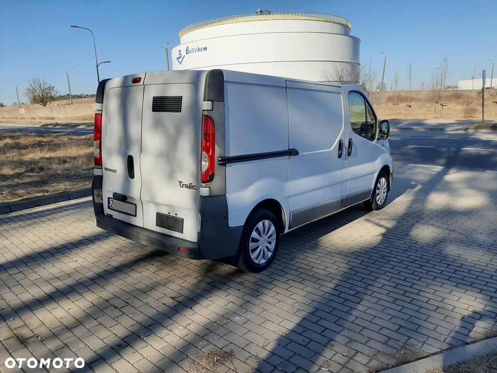 Renault TRAFIC - 3