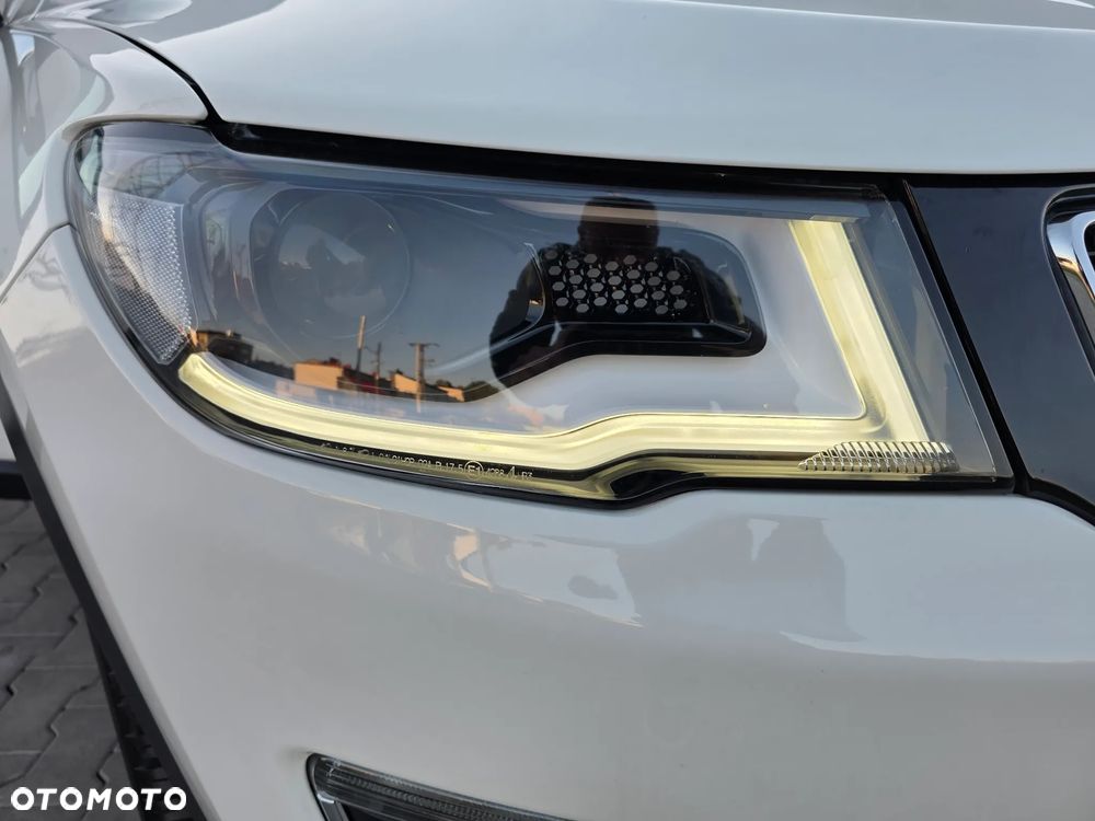 Jeep Compass 1.4 MultiAir Limited - 35