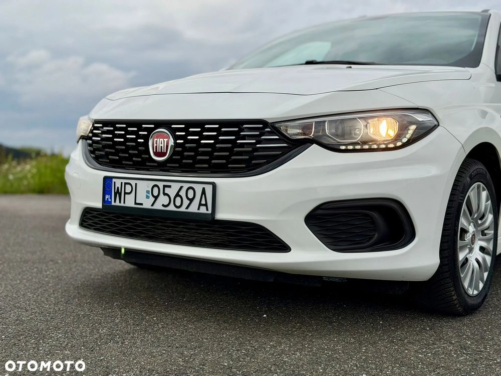 Fiat Tipo 1.4 T-Jet 16v Easy - 19