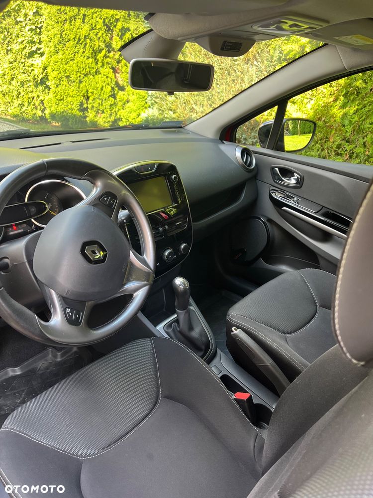 Renault Clio ver-1-2-16v-techno-feel - 7