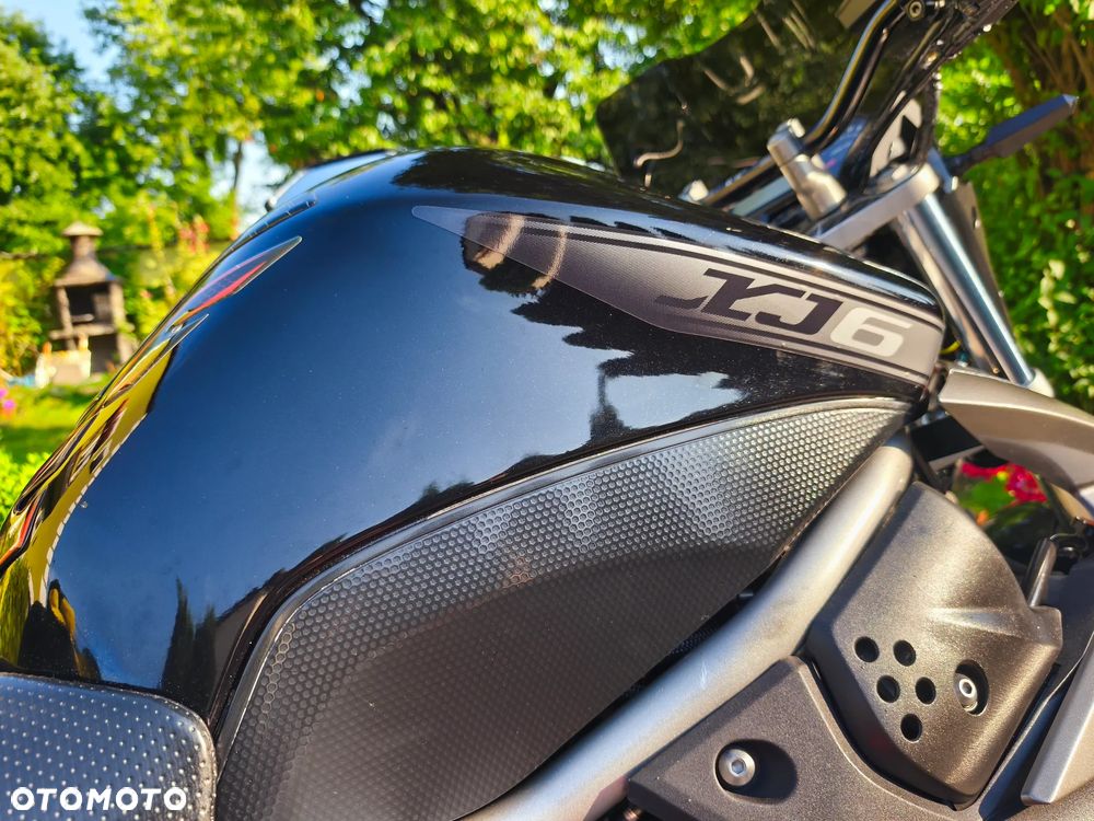 Yamaha XJ - 13