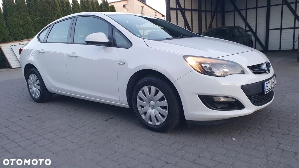 Opel Astra 1.4 T Energy EU6 - 17