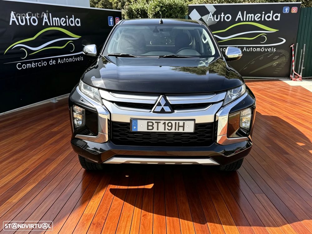 Mitsubishi L200 2.3 DI-D Strakar Club Evolution 4WD IVA DEDUTIVEL - 14