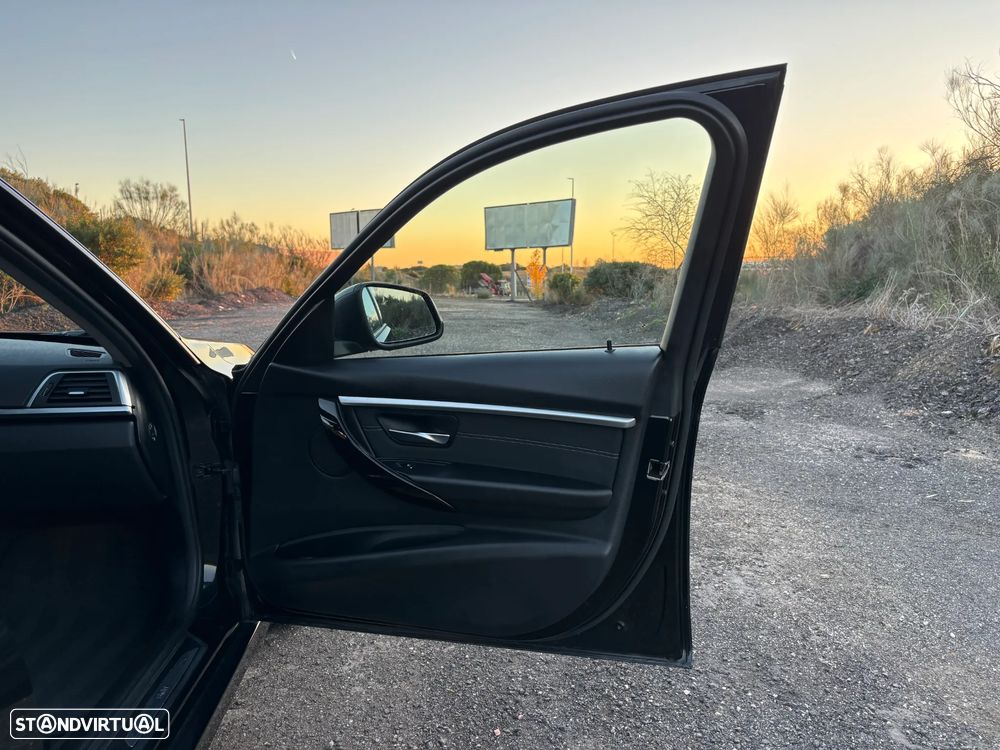 BMW 320 d Touring ED Line Sport Shadow Auto - 22