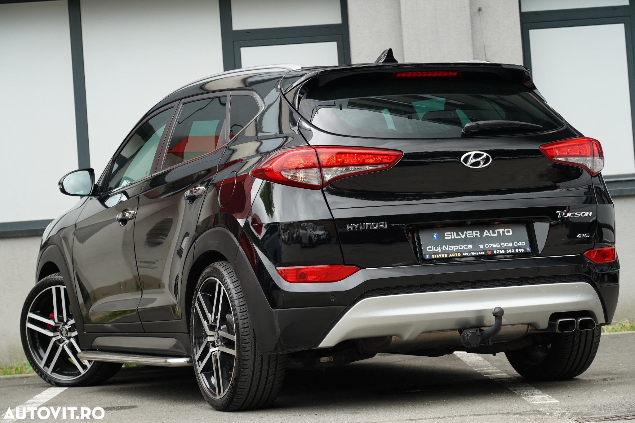 Hyundai Tucson 2.0 CRDI 4WD 6MT Premium - 25