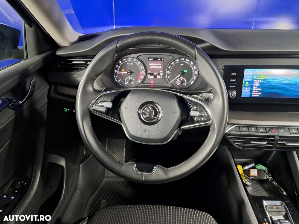 SKODA Octavia 2021 — imagine 12