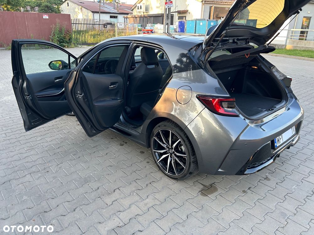 Toyota Corolla 2.0 Hybrid GR Sport Dynamic - 5