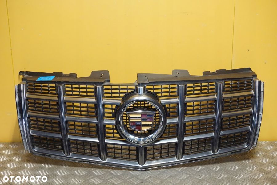 CADILLAC CTS 2008 - 2013 Atrapa Grill Przód Chrom USA - 1