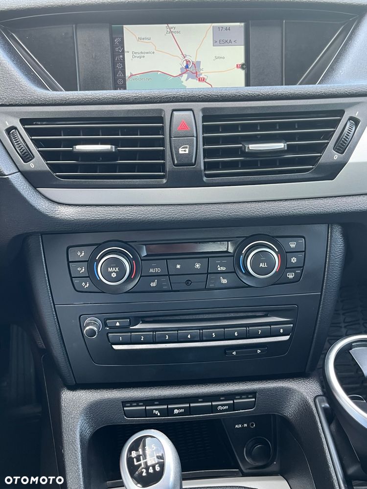 BMW X1 sDrive18d - 17