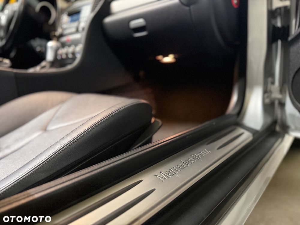 Mercedes-Benz SLK 350 7G-TRONIC Sport Edition - 27