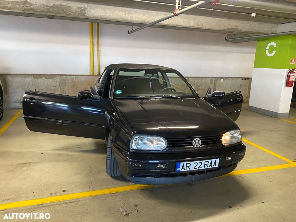 Volkswagen Golf - 8