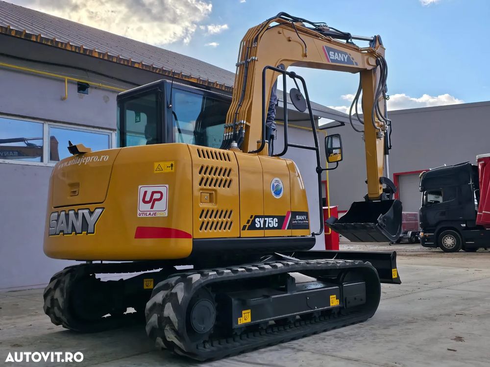 Sany SY75C - 4