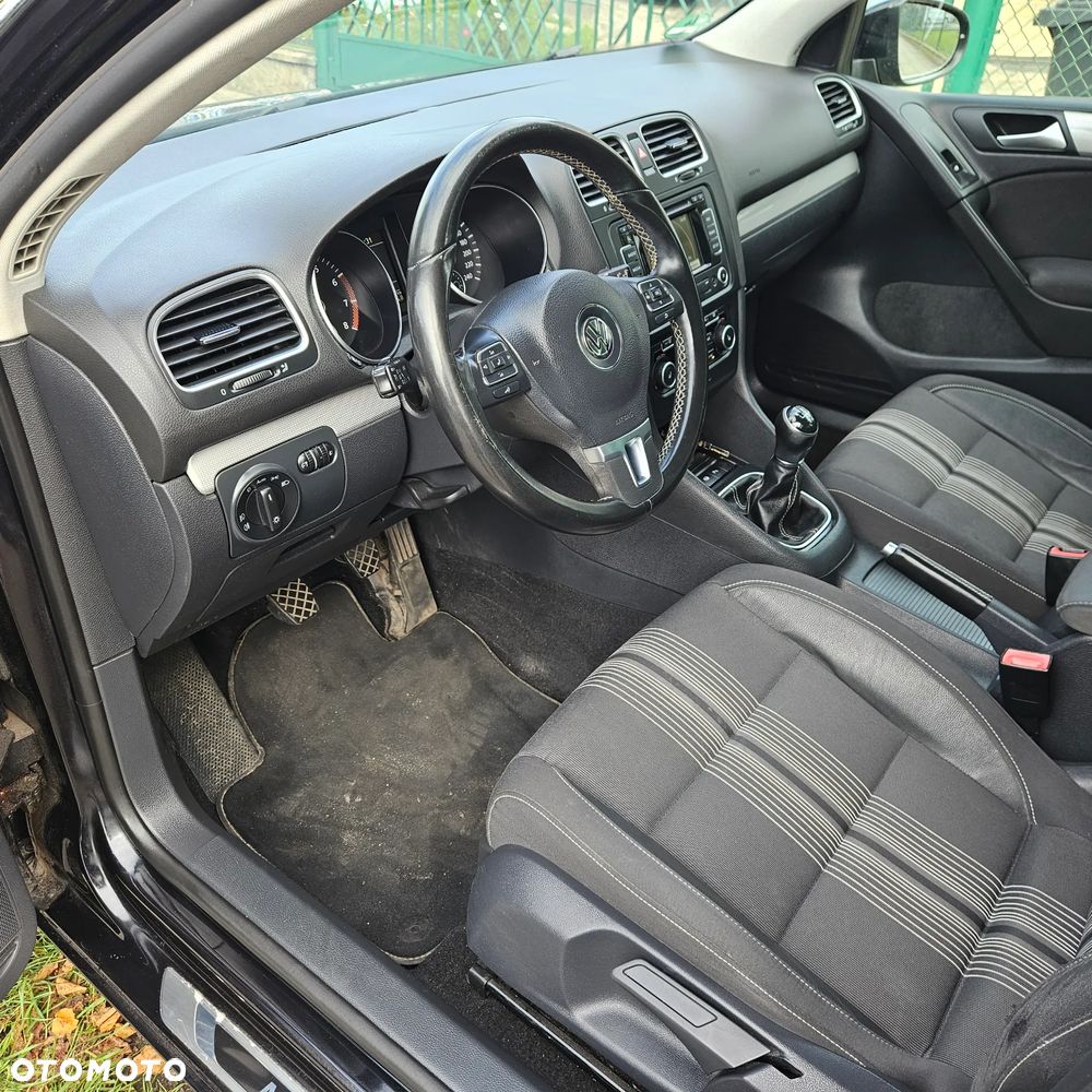 Volkswagen Golf 1.2 TSI BMT Start - 11