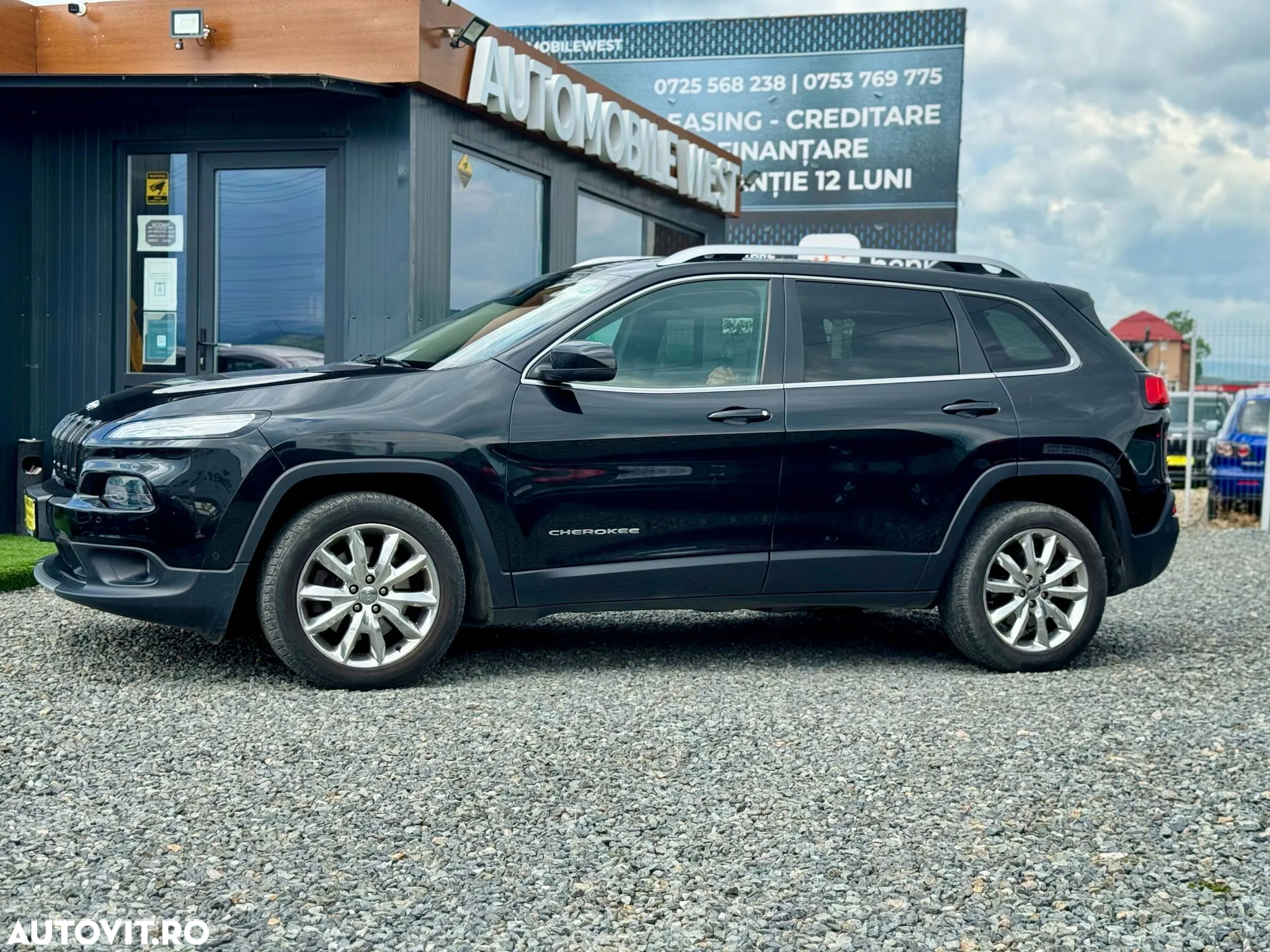 Jeep Cherokee 2.0 Mjet 4x4 AT Limited - 17