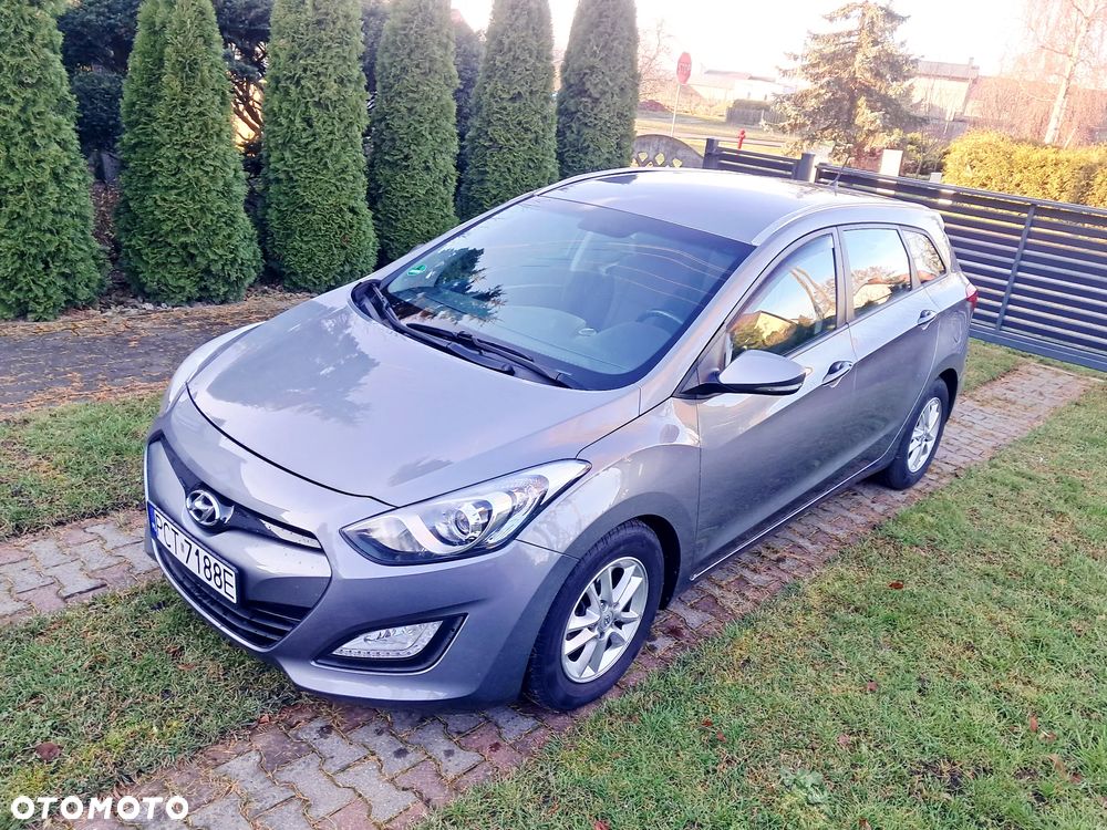 Hyundai i30 1.6 CRDi Trend - 1