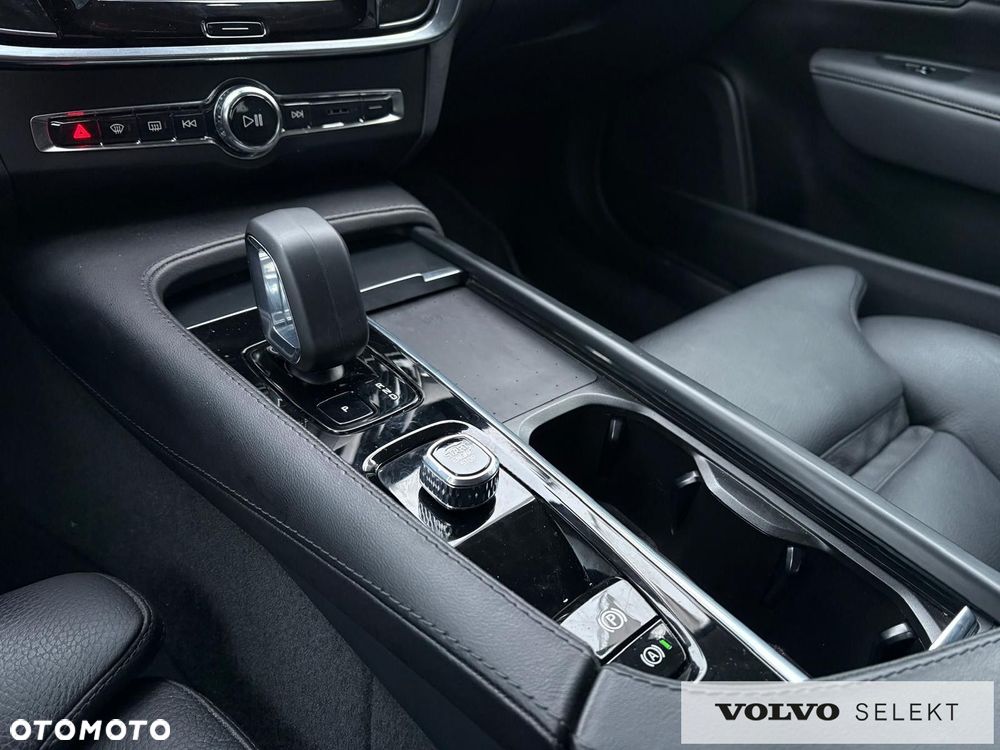 Volvo V90 - 23