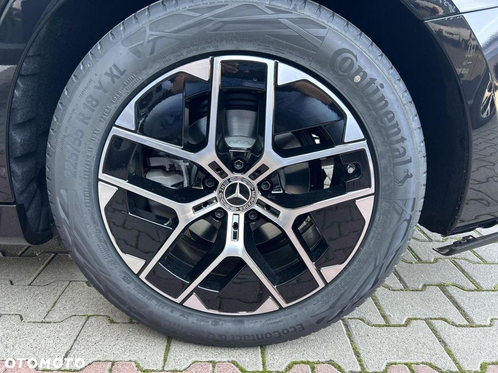 Mercedes-Benz Klasa E - 21