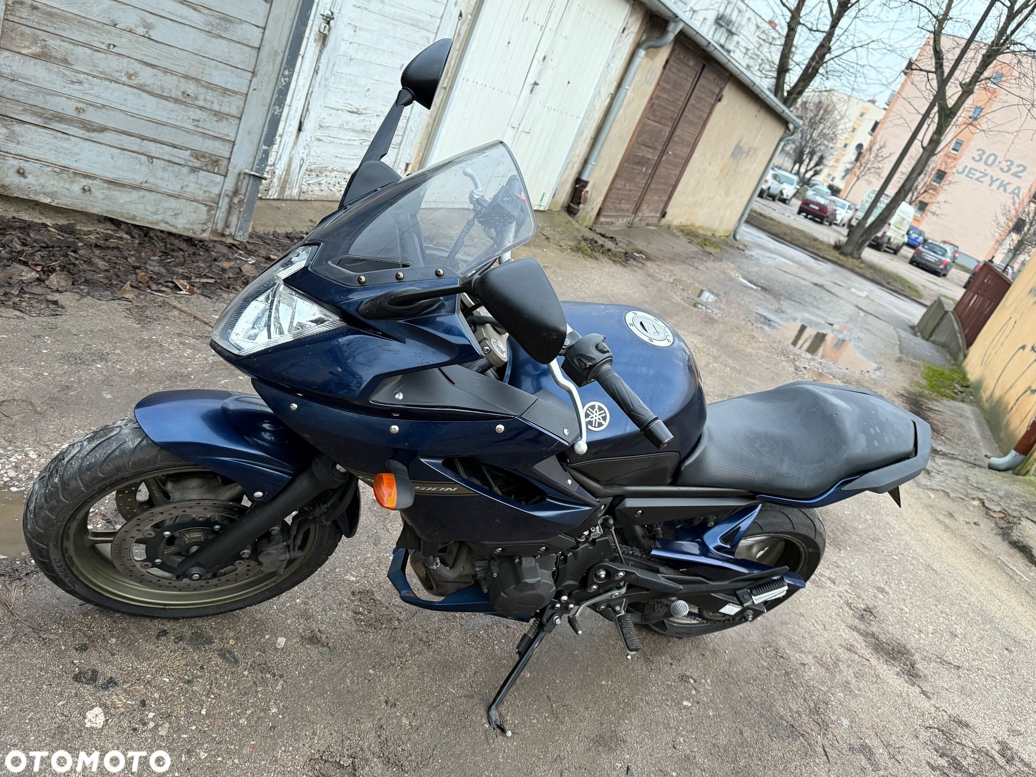 Yamaha XJ - 1