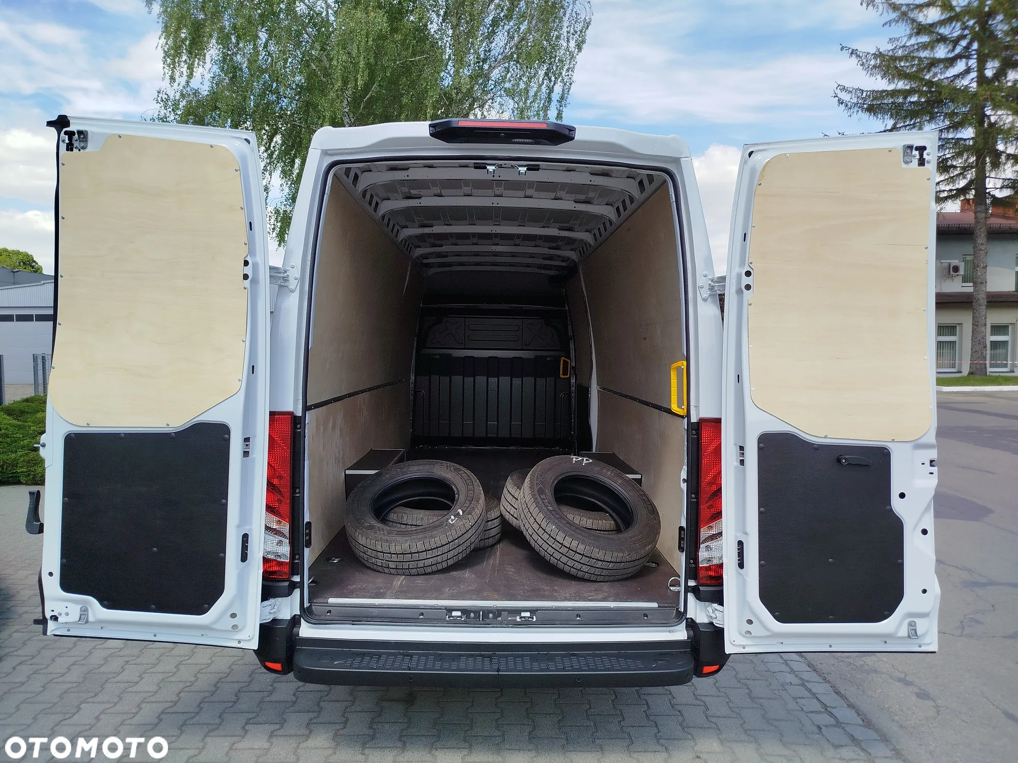 Iveco 35S18HA8V / 3.0 / 180km / NA WYPASIE!!! - 21