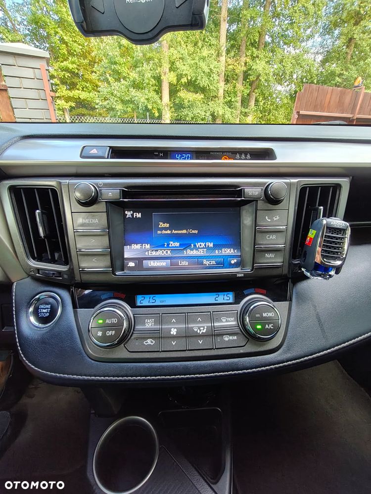 Toyota RAV4 2.0 D-4D Prestige - 8