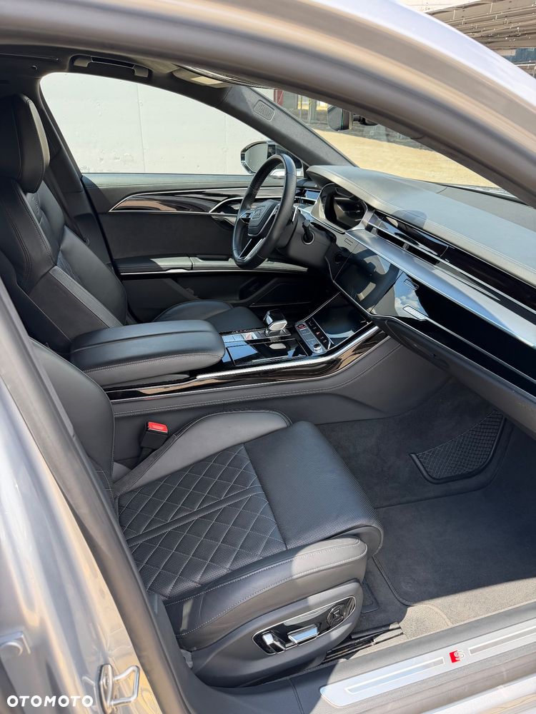 Audi S8 TFSI quattro tiptronic - 17
