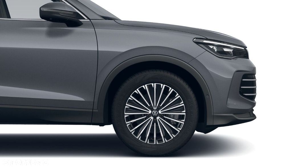 Volkswagen Tiguan - 5