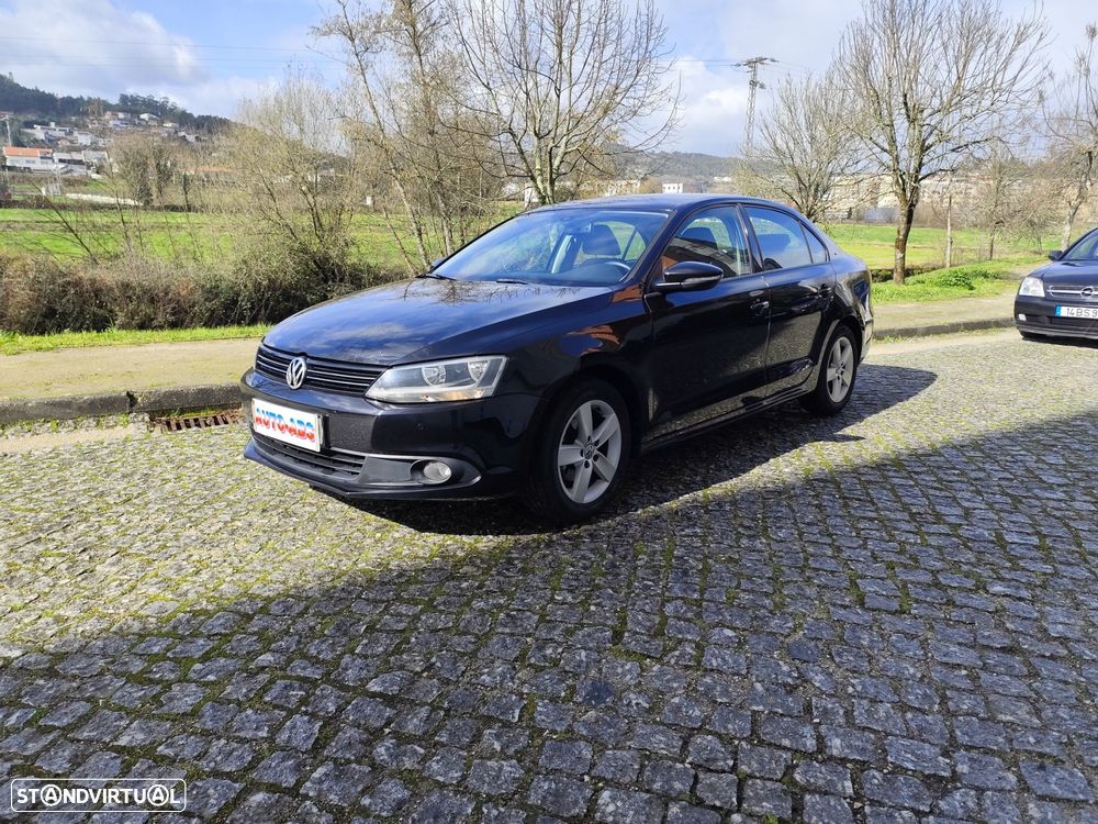 VW Jetta 1.6 TDi Trendline - 1