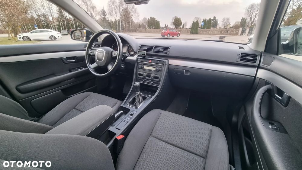 Audi A4 - 16