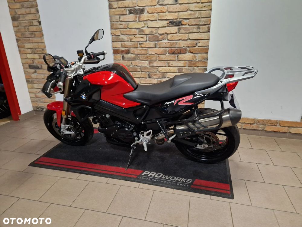 BMW F - 13