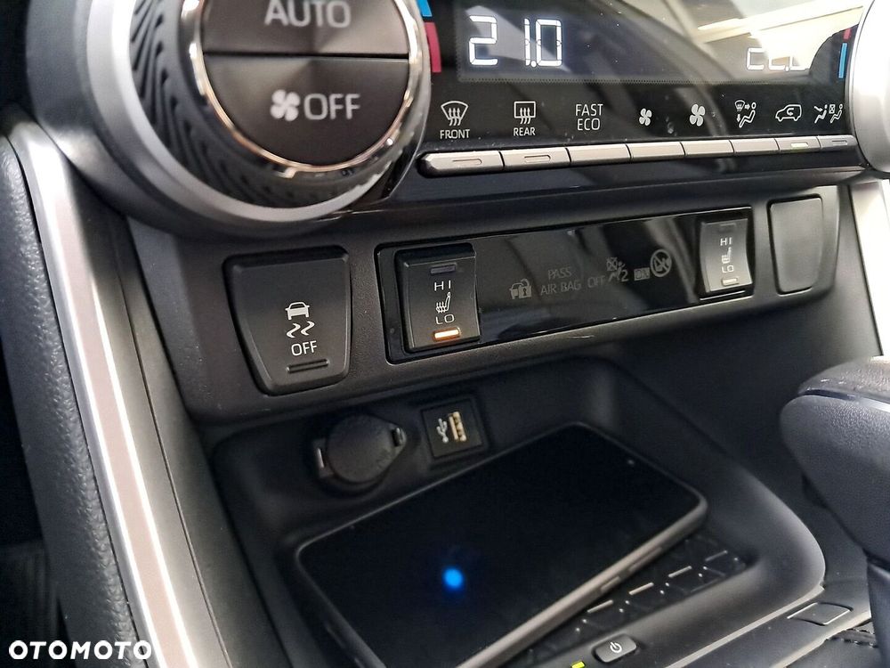 Toyota RAV4 2.5 Hybrid Selection 4x2 - 26