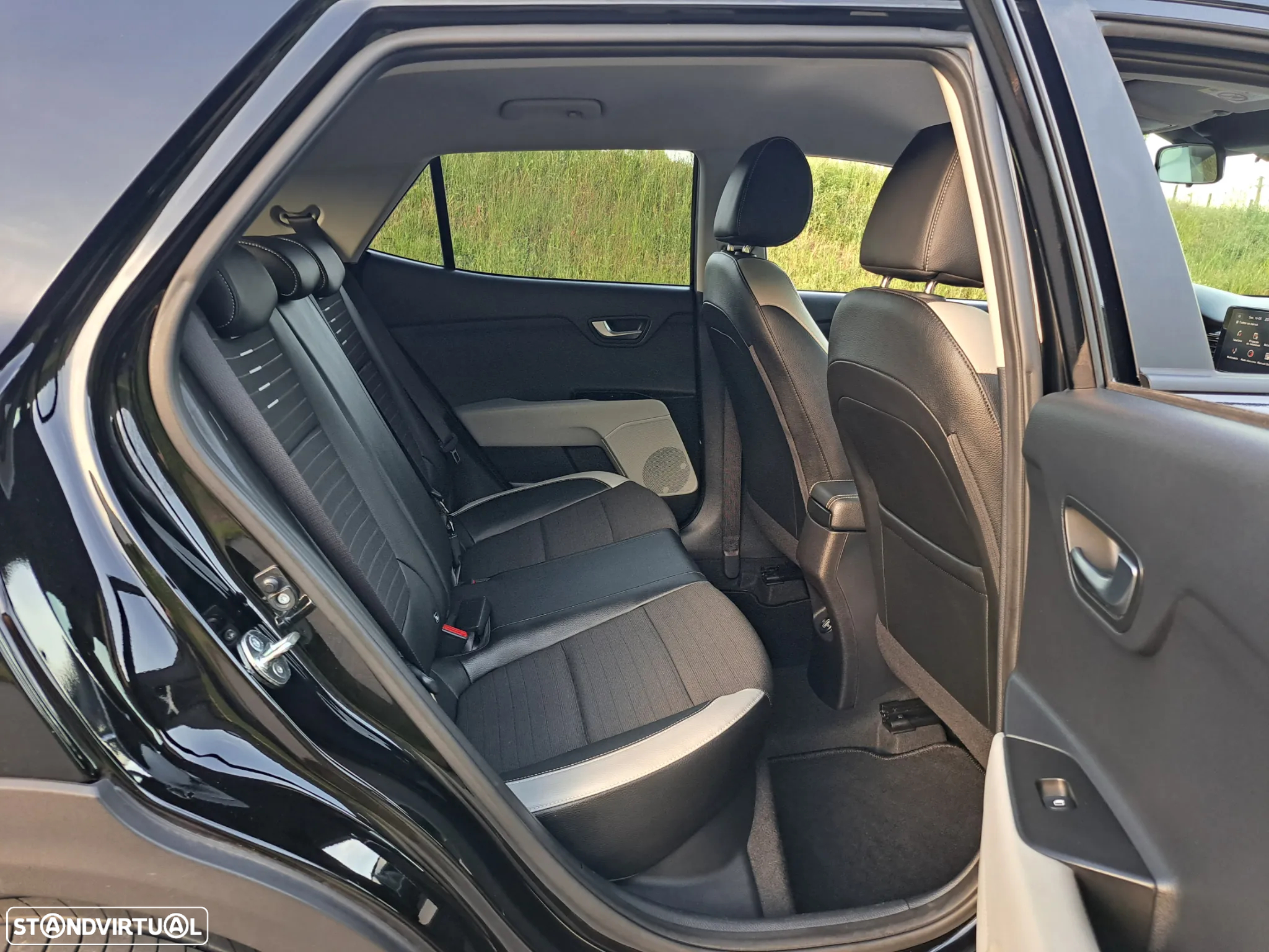 Kia Stonic 1.2 Dynamic - 22