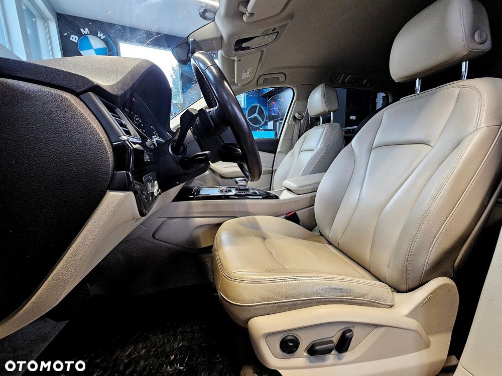 Audi Q7 - 13