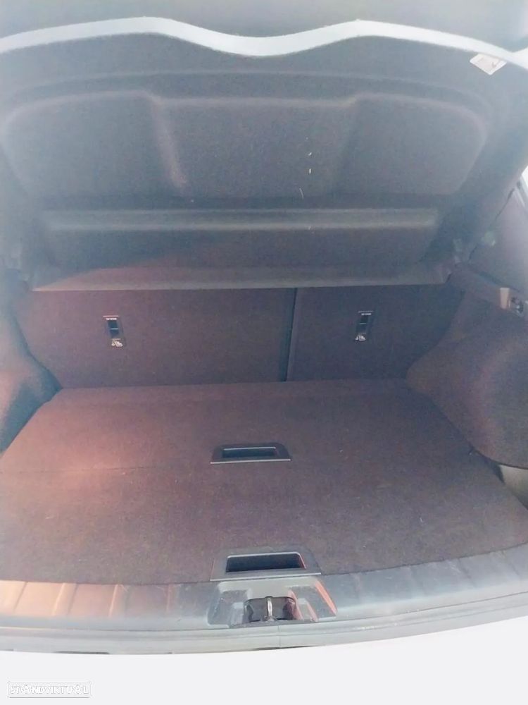 Nissan Qashqai 1.6 dCi Tekna J19 - 12