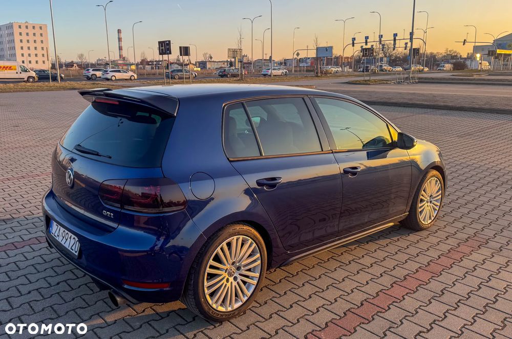 Volkswagen Golf 2.0 GTI - 19