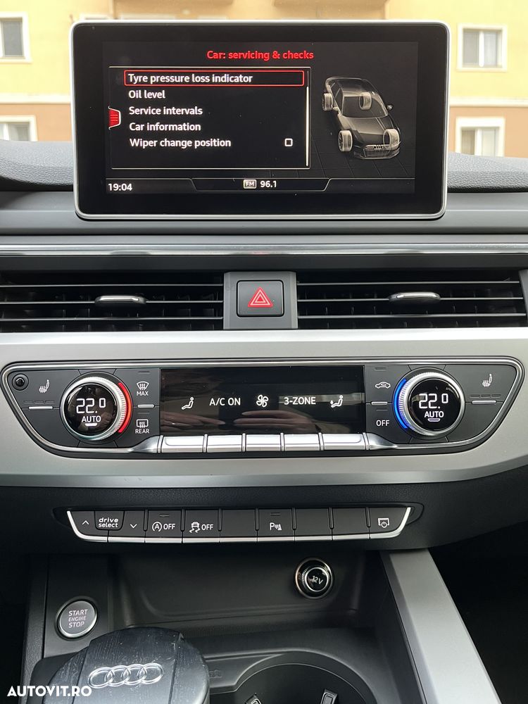 Audi A4 2.0 TDI quattro S tronic - 39