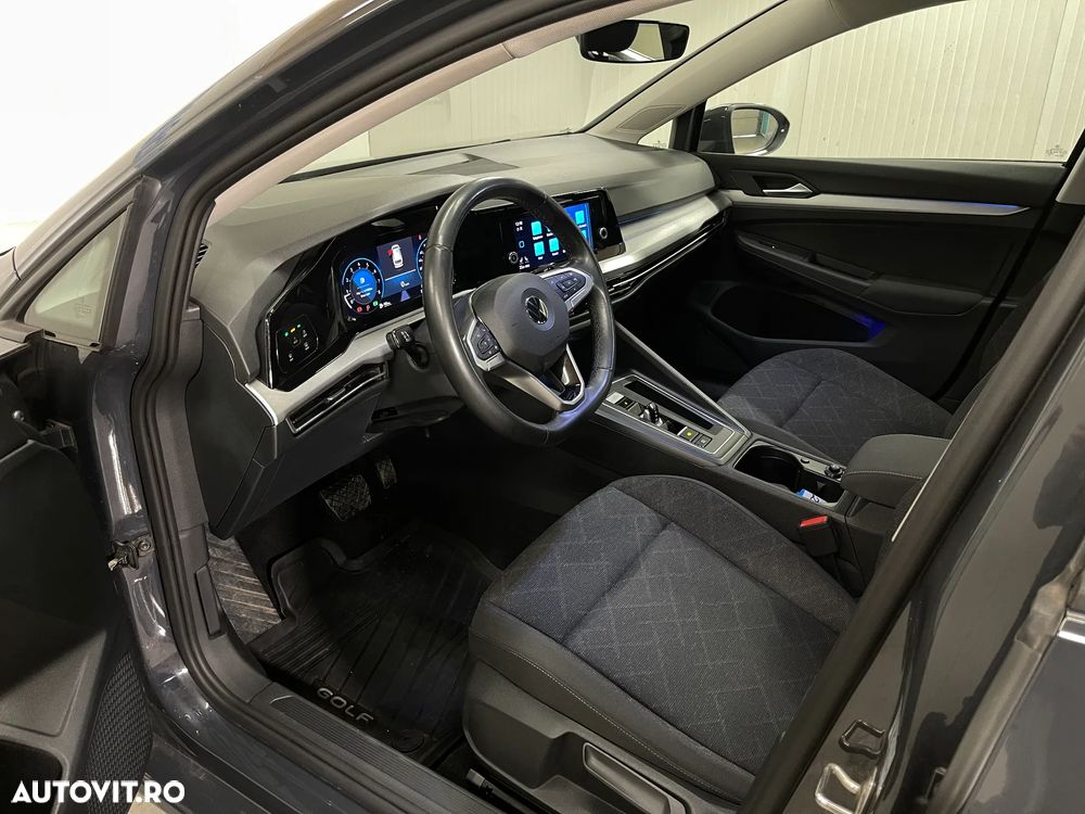 Volkswagen Golf 1.5 eTSI MHEV 130CP DSG Life - 6