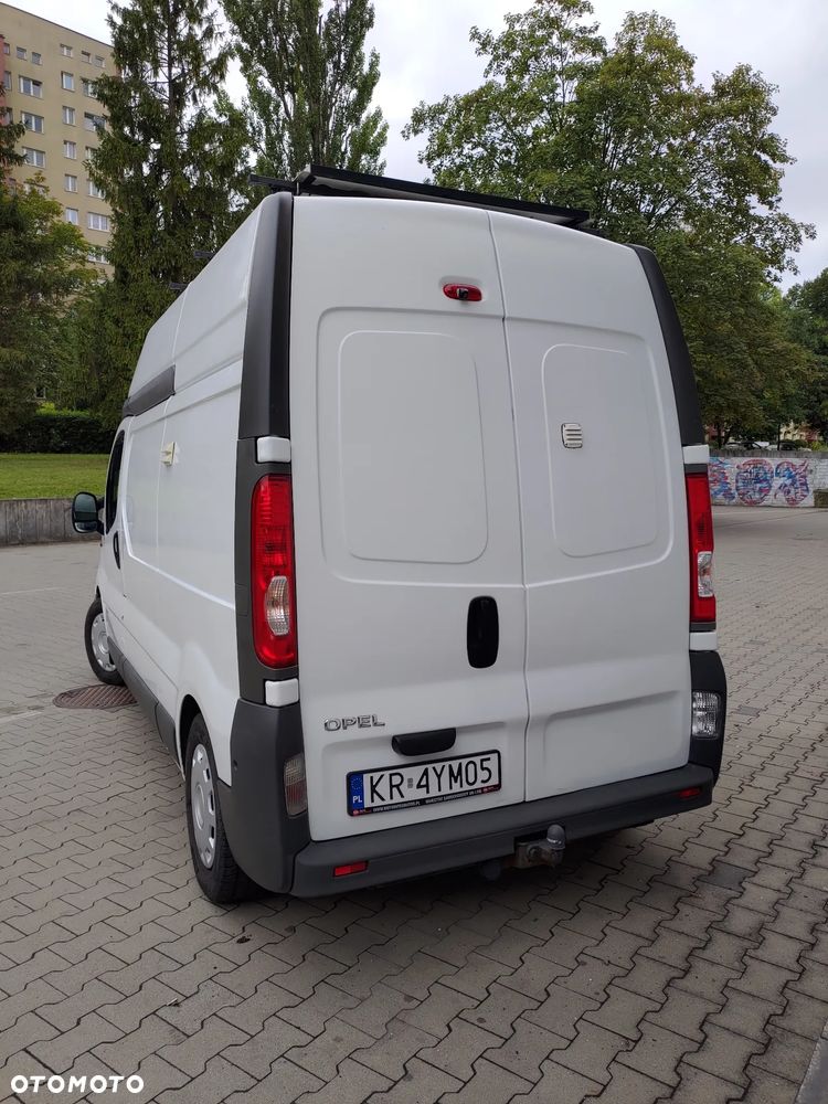 Opel Vivaro L2H2 kamper z łazienka,kuchnia,toaleta - 24